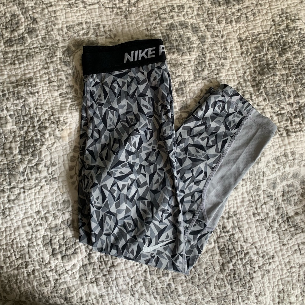 Nike Dri-Fit Crop Leggings